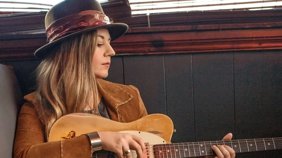 Artwork for Joanne Shaw Taylor at Uptown Theatre